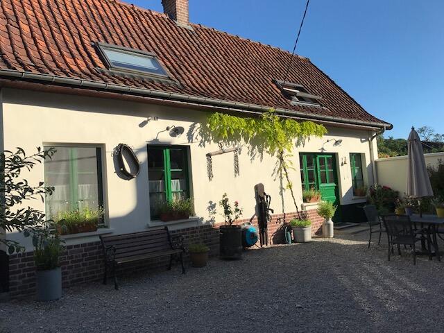 Main image of property: Embry, Pas-de-Calais, Nord-Pas-de-Calais