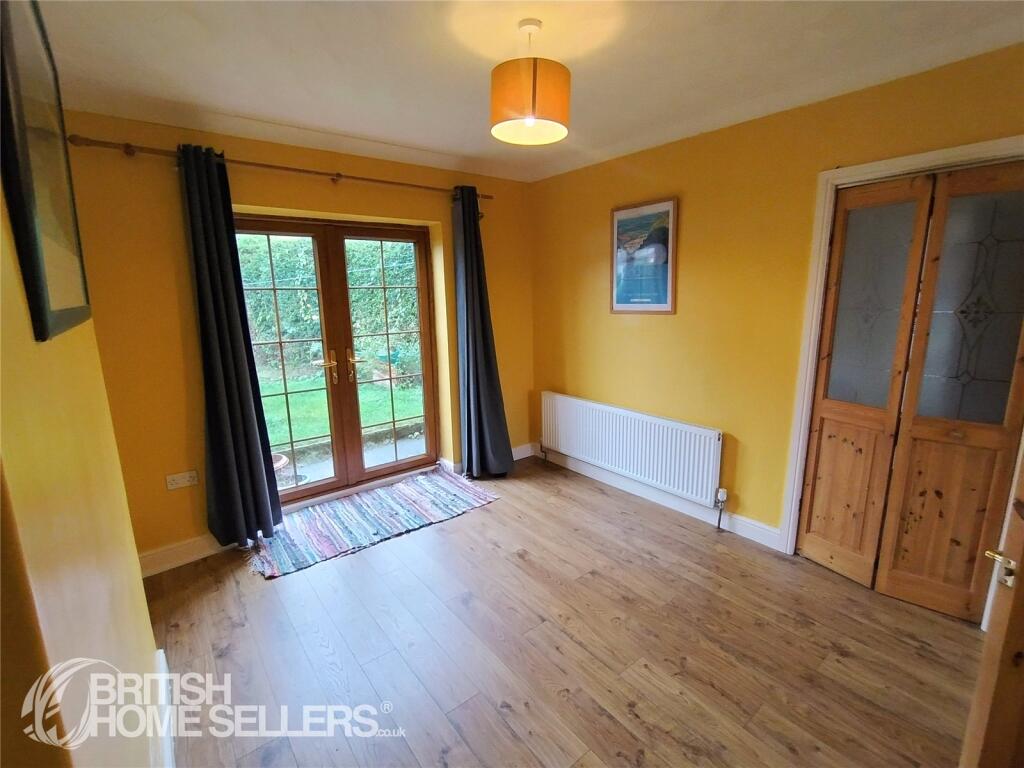 Additional image 4 of Old Lane, Birkenshaw, Bradford, West Yorkshire, BD11