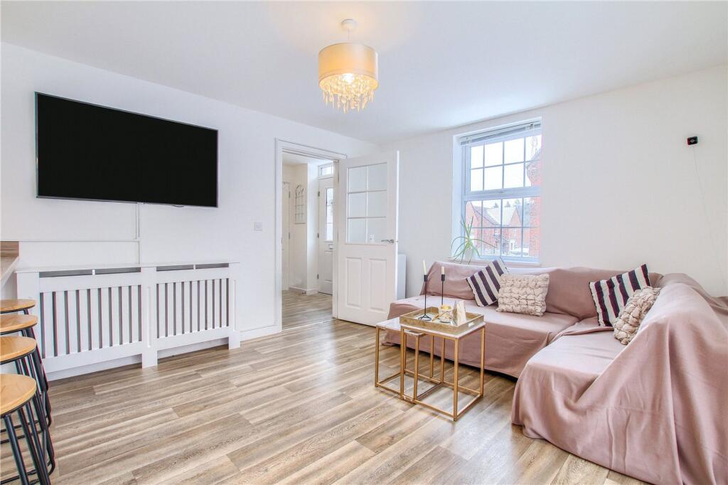 House in Stockton-on-Tees - More