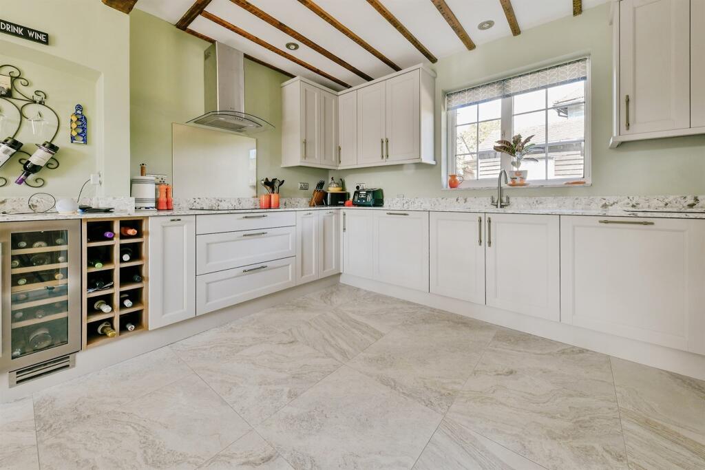 House in North Hertfordshire, St Ippolyts - View 5
