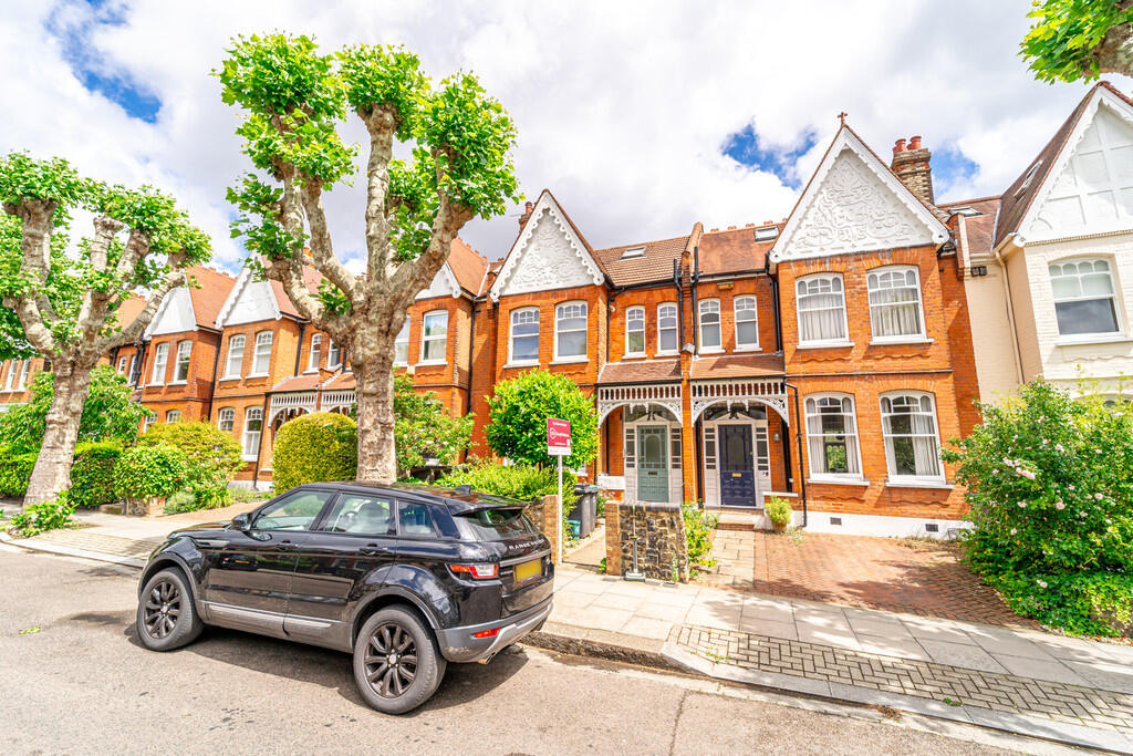 Warner Road, Crouch End N8 - More