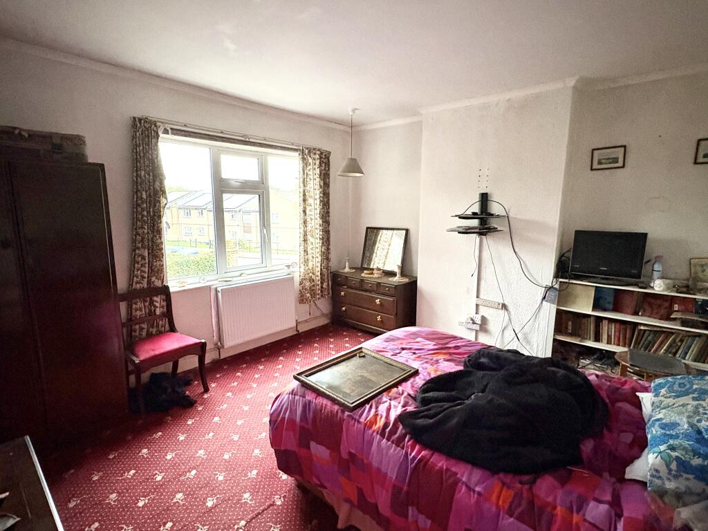 House in Nottingham - View 3