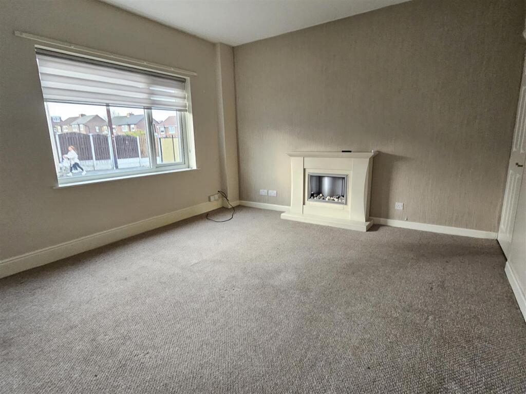 Hallgate,Mexborough photo 2