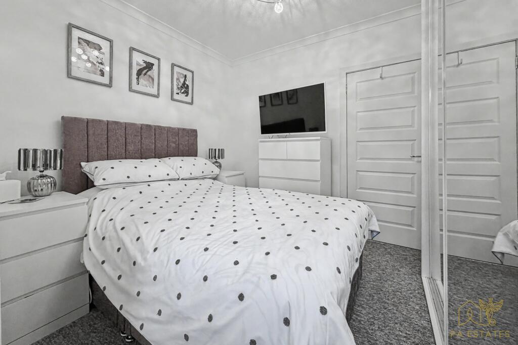 Apartment in Coatbridge, Rosehall, Whifflet - More