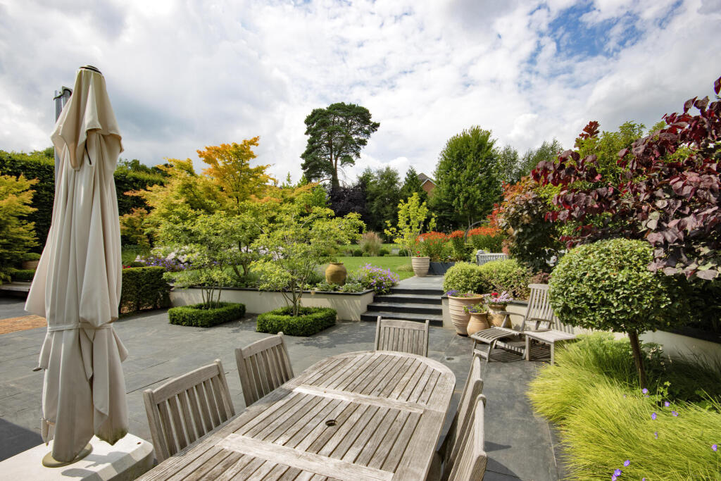 House in Tonbridge - View 5