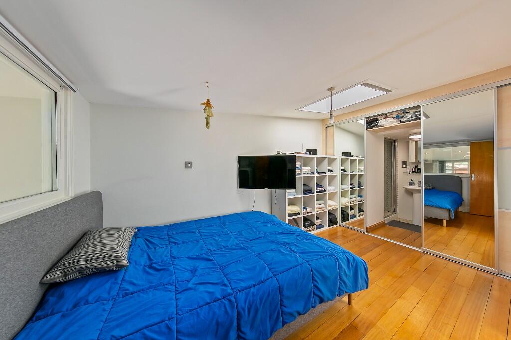 4a Royal Parade, Kew, Richmond, Surrey TW9 - More