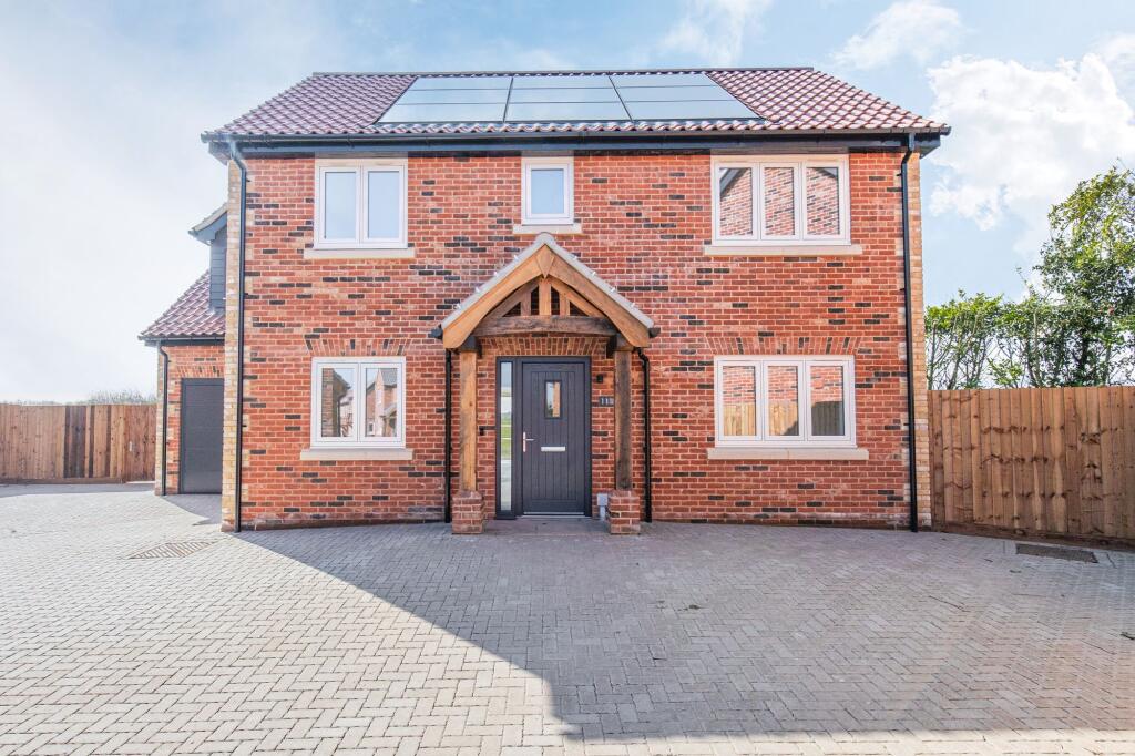 Main image of property: Chain Free, Large Detached Home, Freethorpe