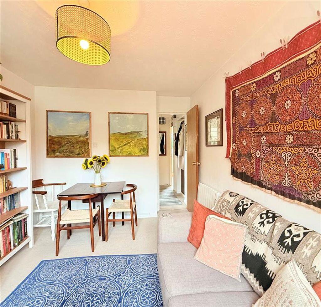 Apartment in London - View 3