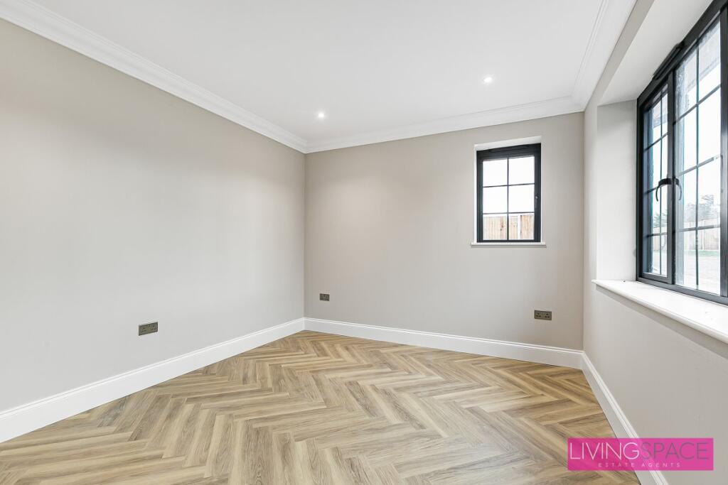 Additional image 22 of Barley Close, St Albans