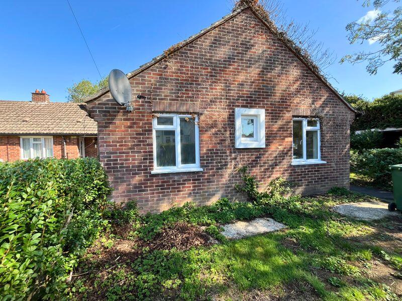 Burchell Road, Speen, Newbury photo 2