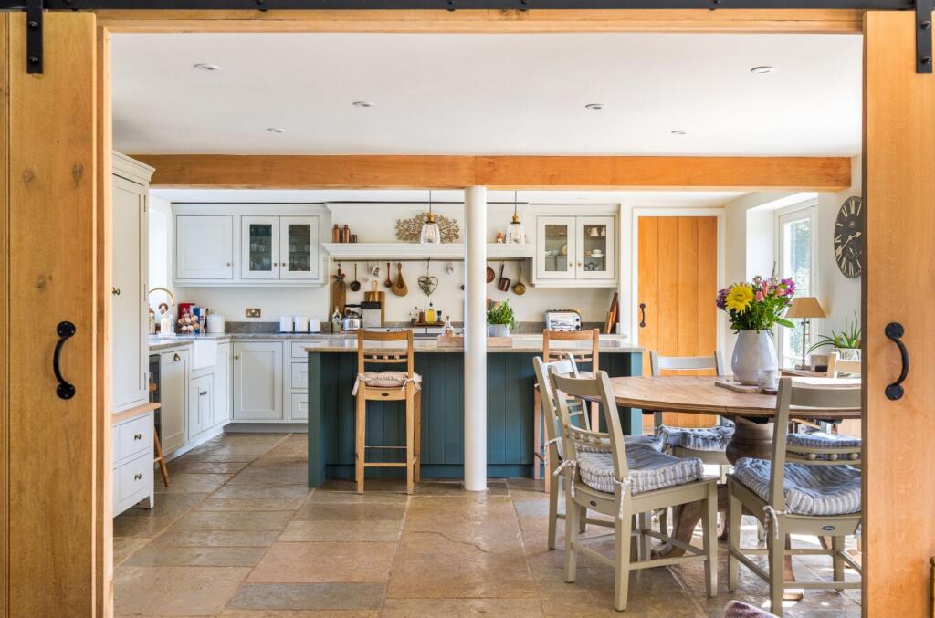 Eridge Road, Groombridge, TN3 - View 3