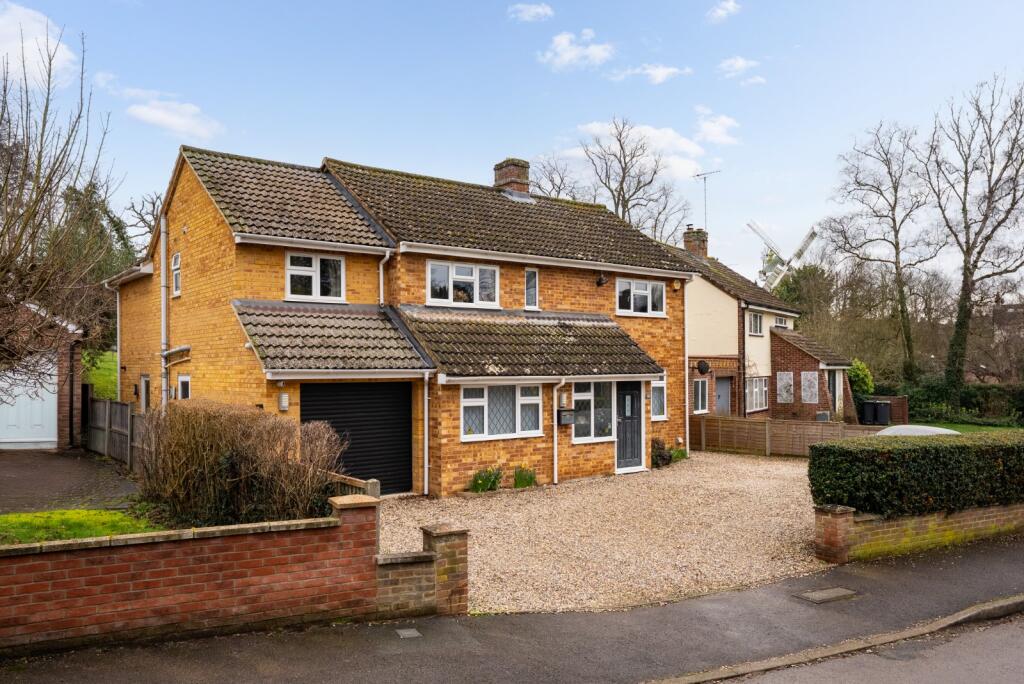 Main image of property: Blythwood Gardens, Stansted, Essex, CM24