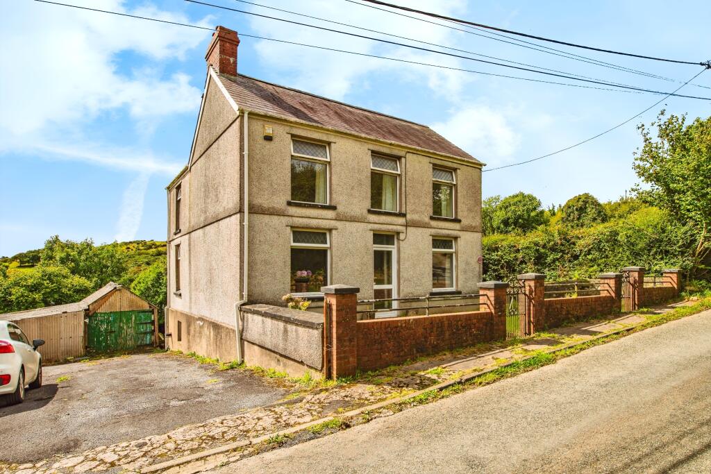 Main image of property: Four Roads, Kidwelly, SA17