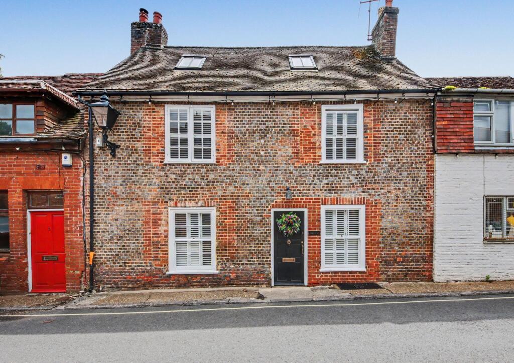 Main image of property: Brook Street, Bishops Waltham, SO32