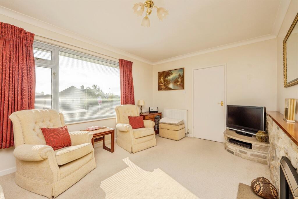 House in Dorchester, Chickerell - View 3