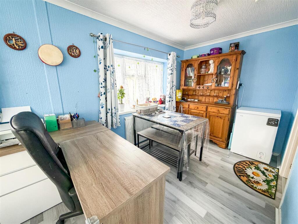 House in Colchester - View 5