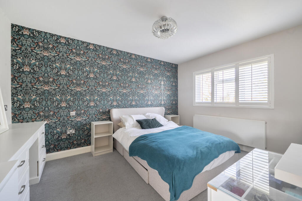 House in London - More