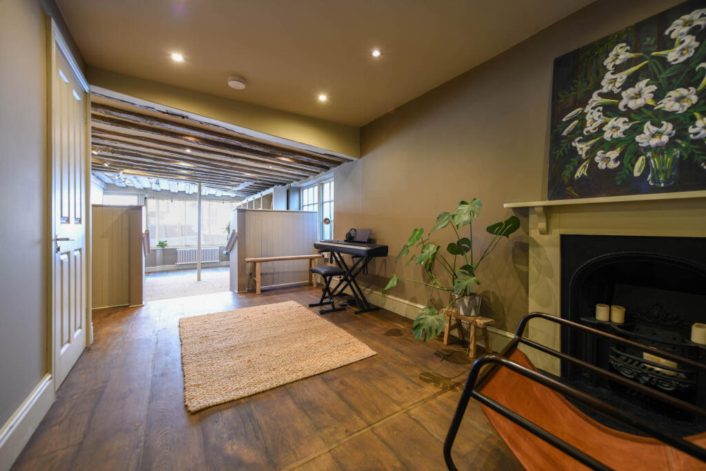 House in Tonbridge - View 5