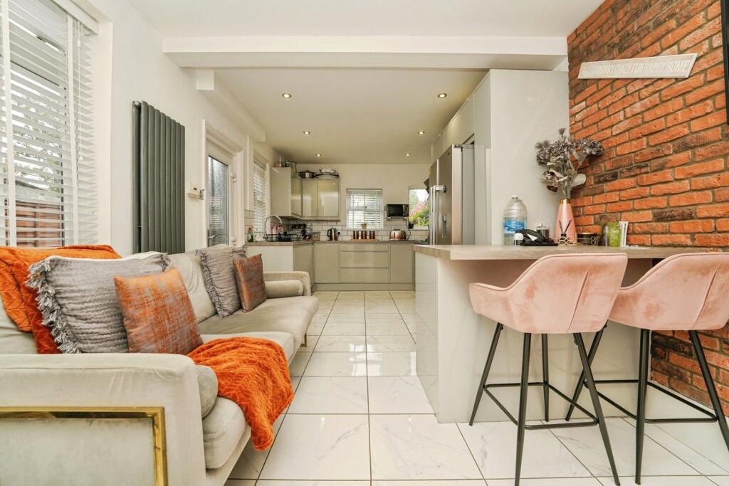 House in Gloucester, Gloucestershire - View 3