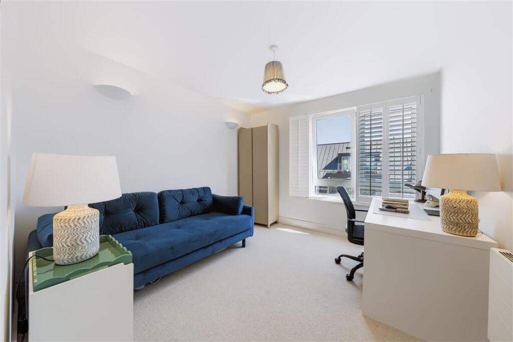 Apartment in London - View 4