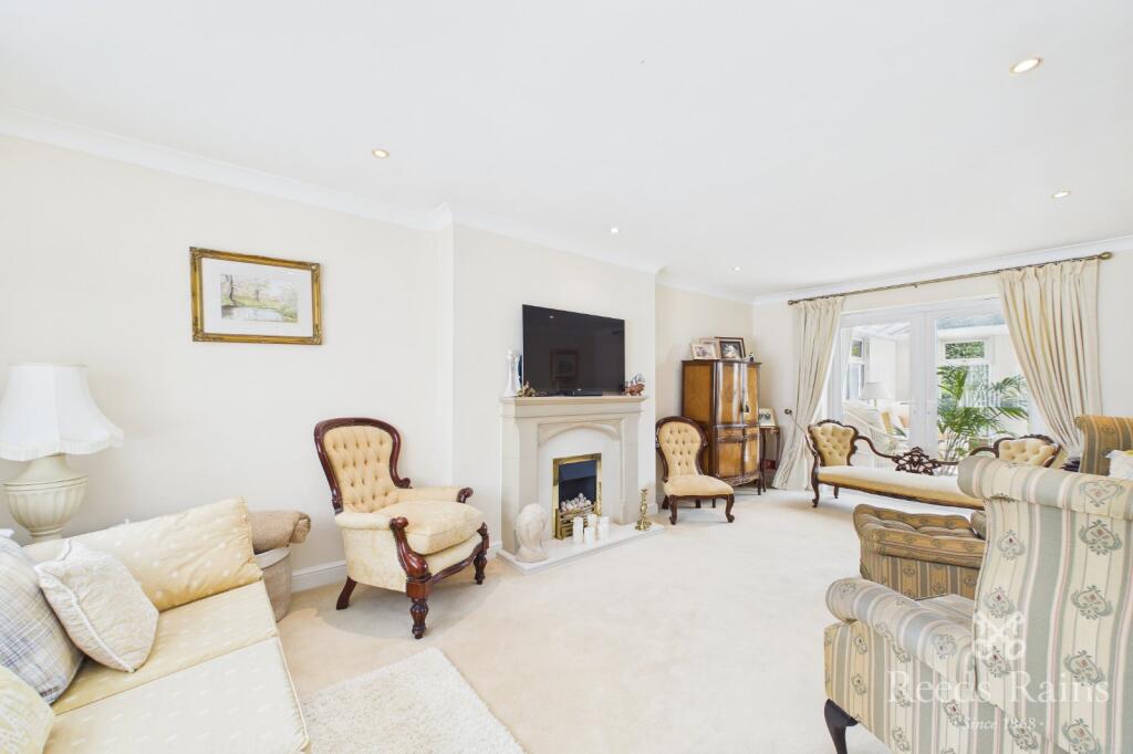 Haldon Way, Worksop, Nottinghamshire, S81 photo 3