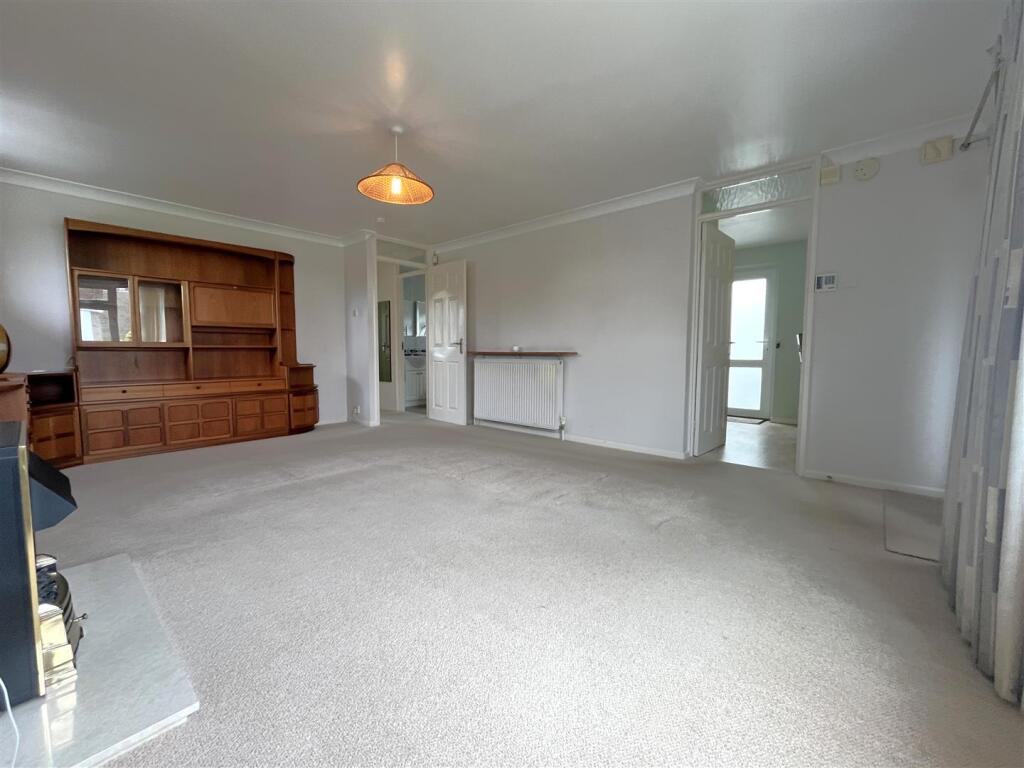 House in Weymouth, Overcombe - View 4