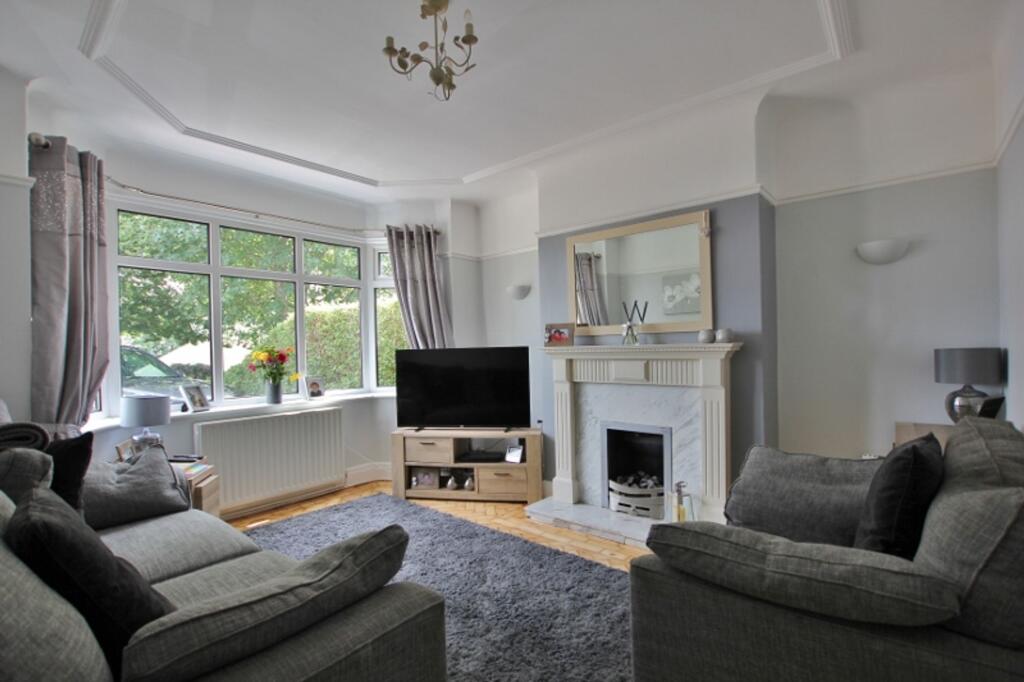House in Heswall, Liverpool City Region - View 2