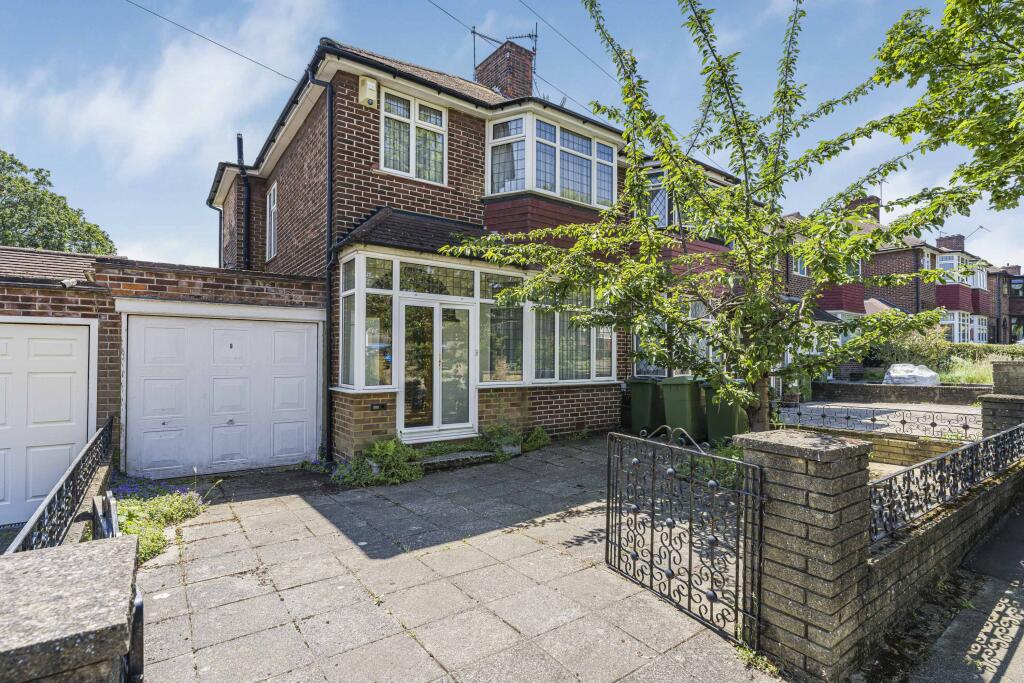 Main image of property: Kinlet Road, Plumstead, Greenwich