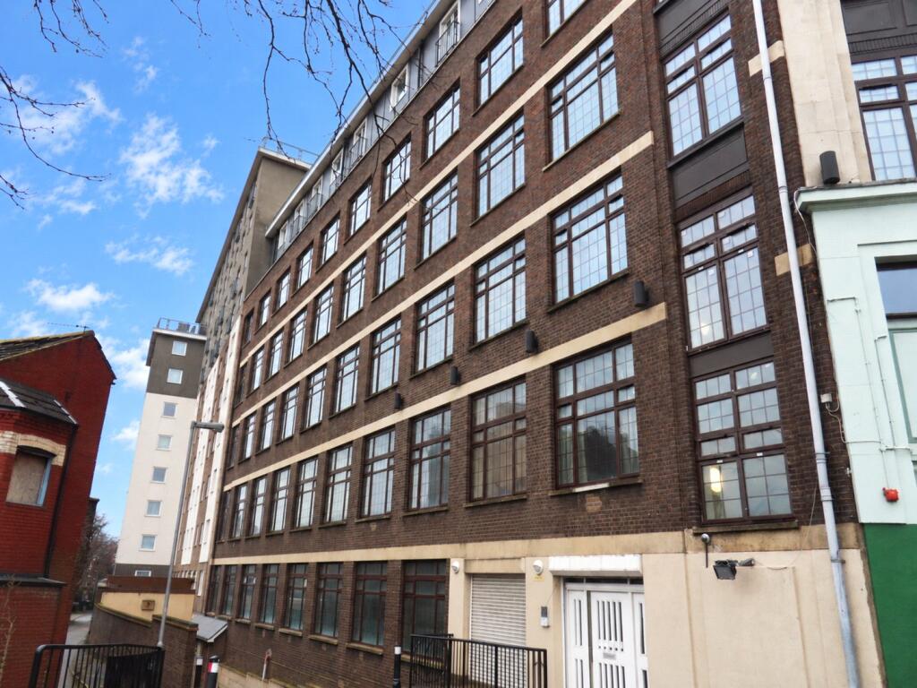 Main image of property: Hatton Place, 118 Midland Road, Luton, Bedfordshire, LU2