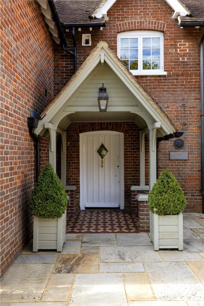 Additional image 29 of Rabley Heath Road, Welwyn, Hertfordshire, AL6