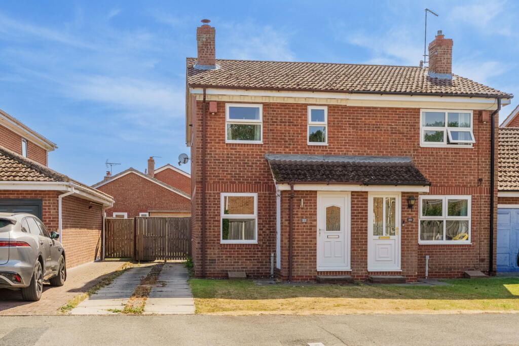 Main image of property: Villa Close, Hemingbrough, Selby, YO8 6RE