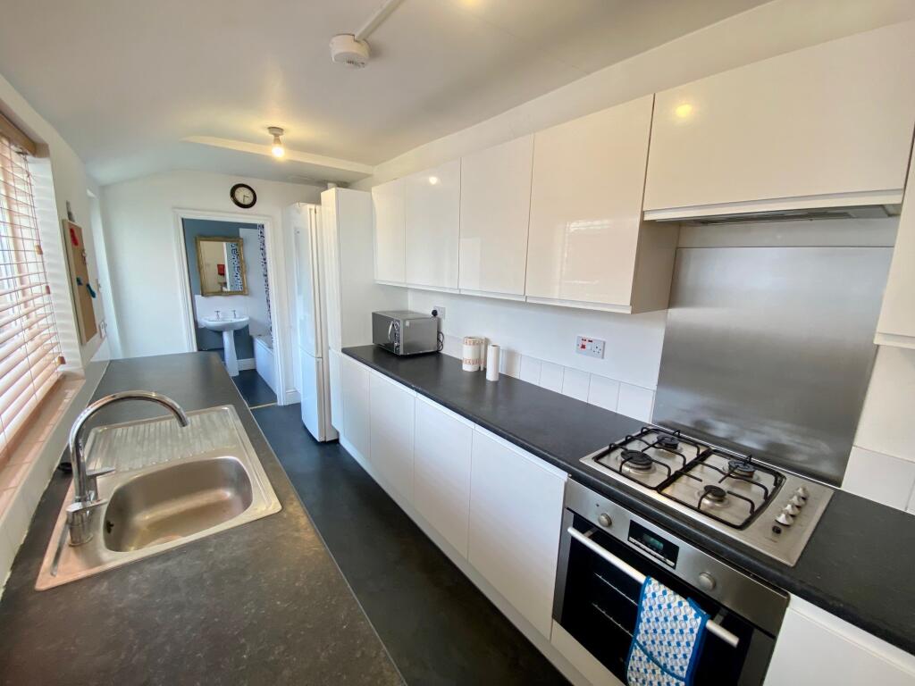 Main image of property: *BILLS INCLUDED* Bunbury Street, Nottingham, NG2