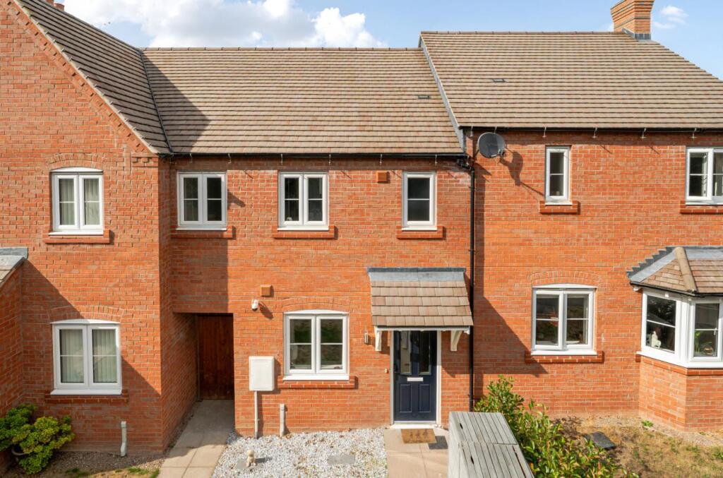 3-bed terraced on 15 Wray Drive, Pontesbury, Shrewsbury, SY5 0FF, £239,500