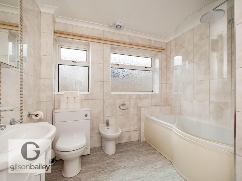 House in Broadland, Brundall - View 3