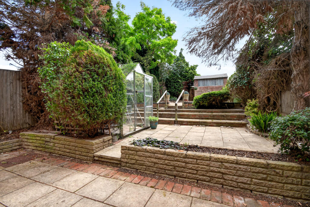 House in Reading - More