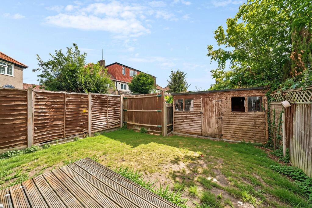 House in Twickenham - View 5