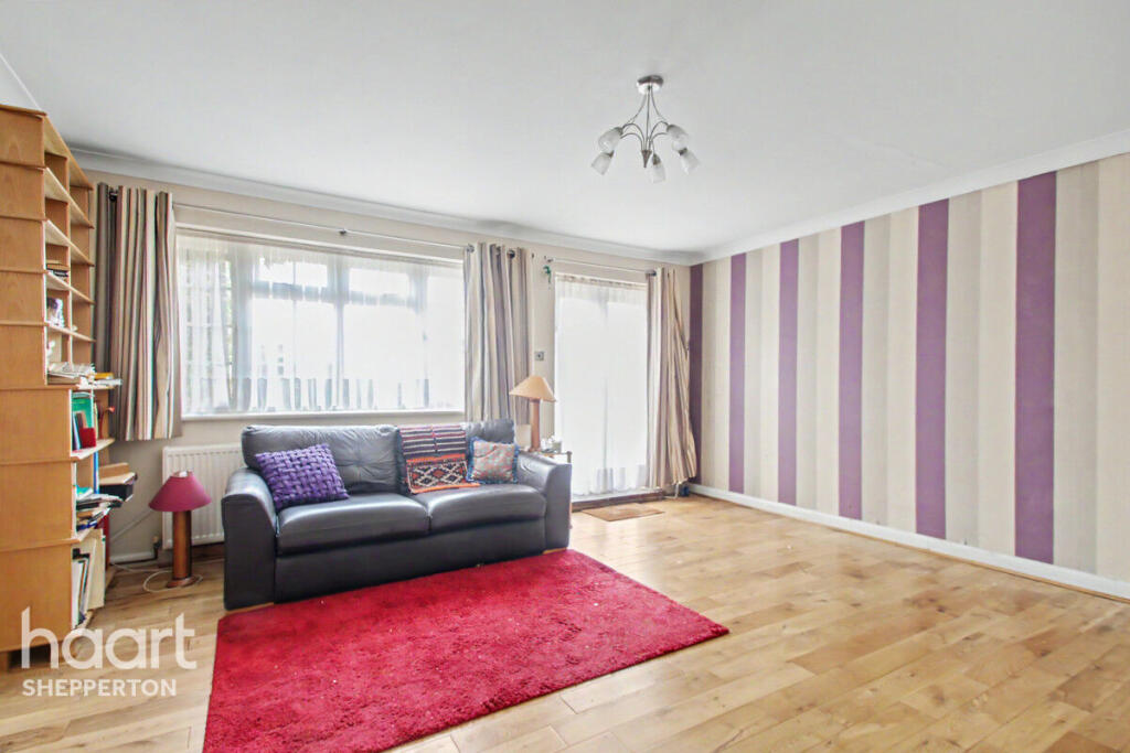 House in Twickenham - View 3