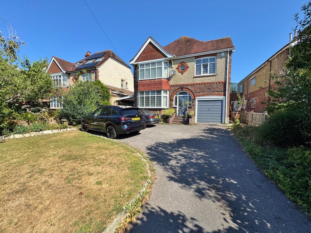 Main image of property: Havant Road, Farlington