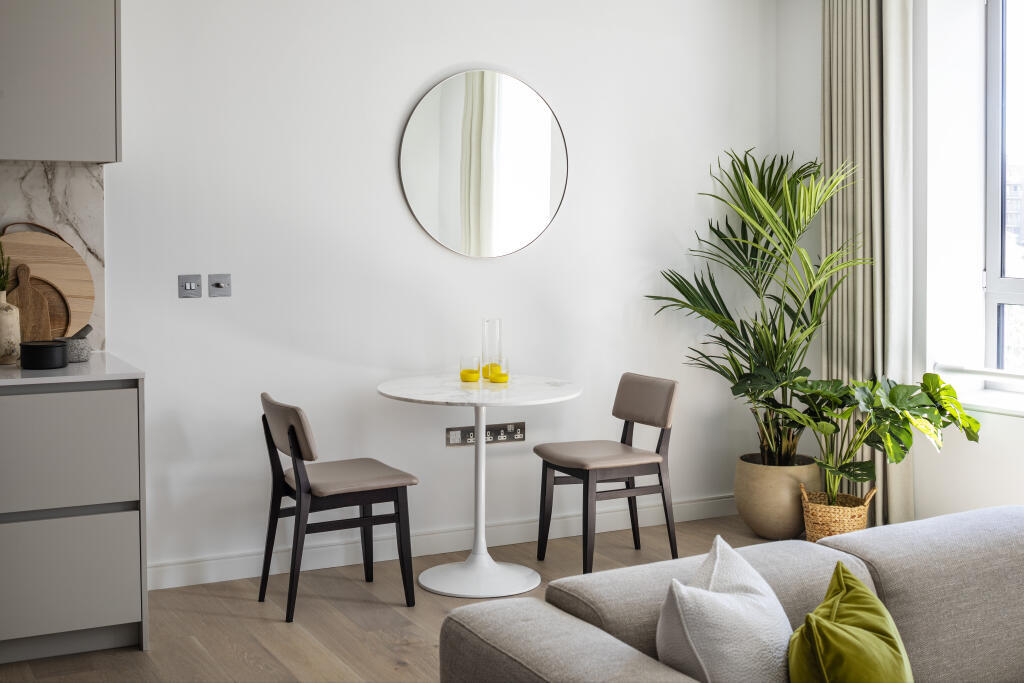 Apartment in London - View 4