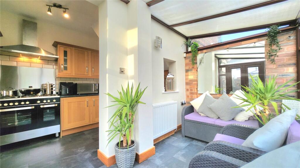 The Lynxway, Liverpool, Merseyside, L12 photo 4