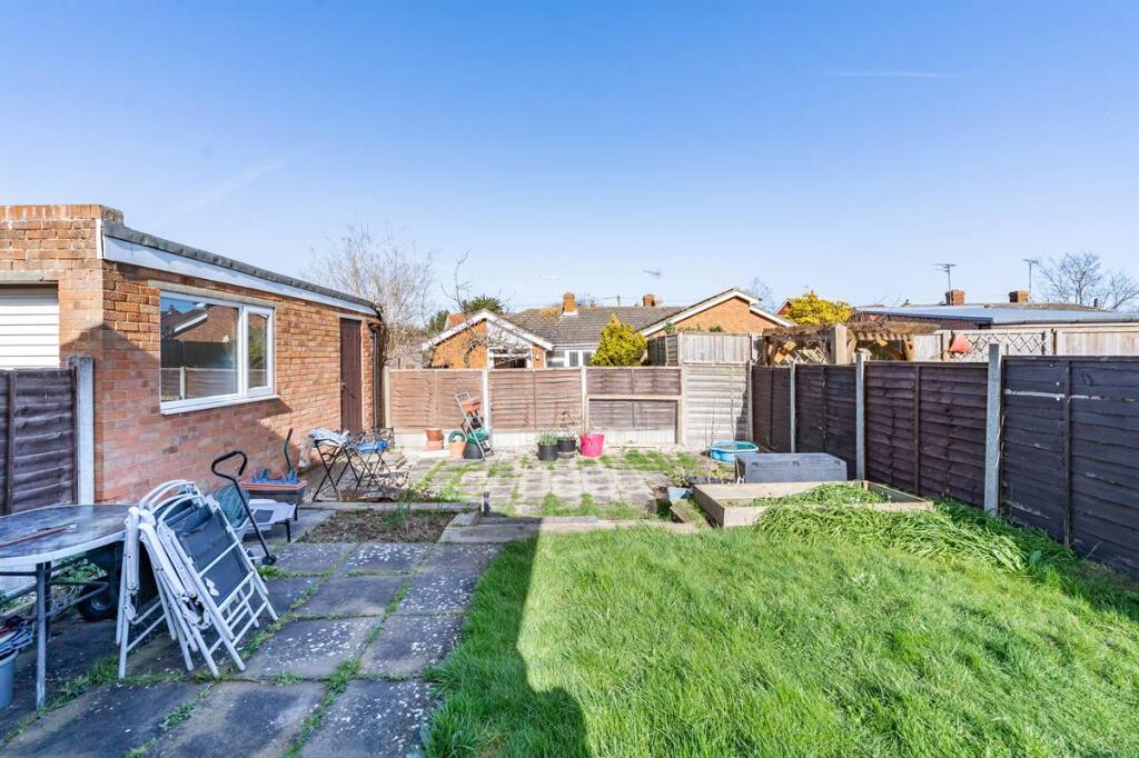 Deborah Close, Whitstable photo 3