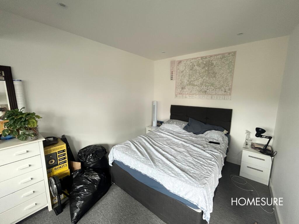 Apartment in Liverpool - View 4