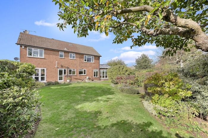 Mead Walk, Ongar, CM5 photo 3