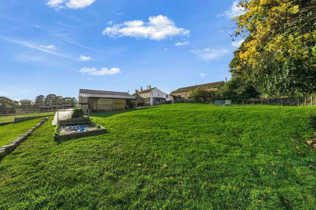Mitbury Cottage, New House Farm, Oakworth, BD22 7JW photo 3