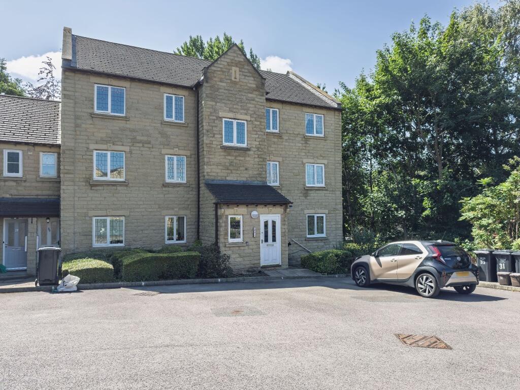 Main image of property: Victoria Chase, Bailiff Bridge, HD6 4DE