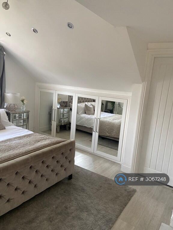 House in Dagenham - View 4