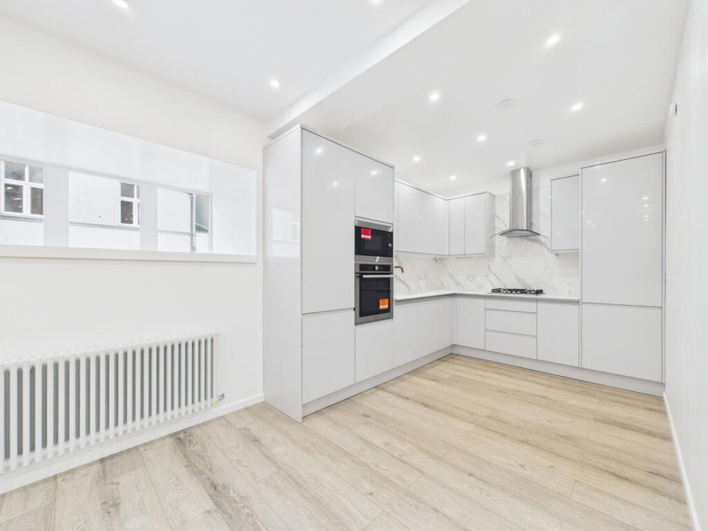 House in Torquay, Ellacombe - View 5