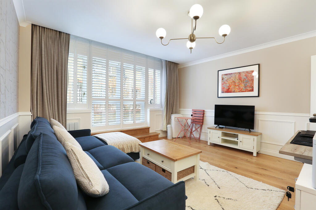 Apartment in London - View 3