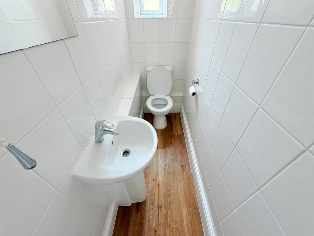 Apartment in Poole - View 5