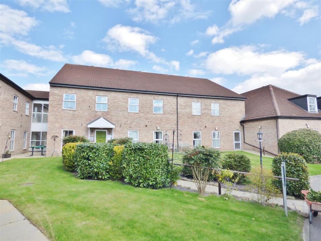 Main image of property: Buttercrambe Road, Stamford Bridge, York